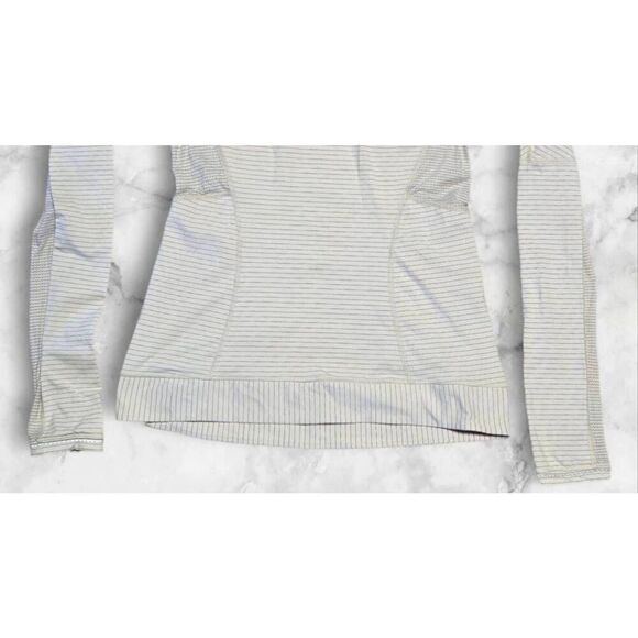 Lululemon Size 6 Stripe Run For Gold Quarter Zip - Picture 5 of 5
